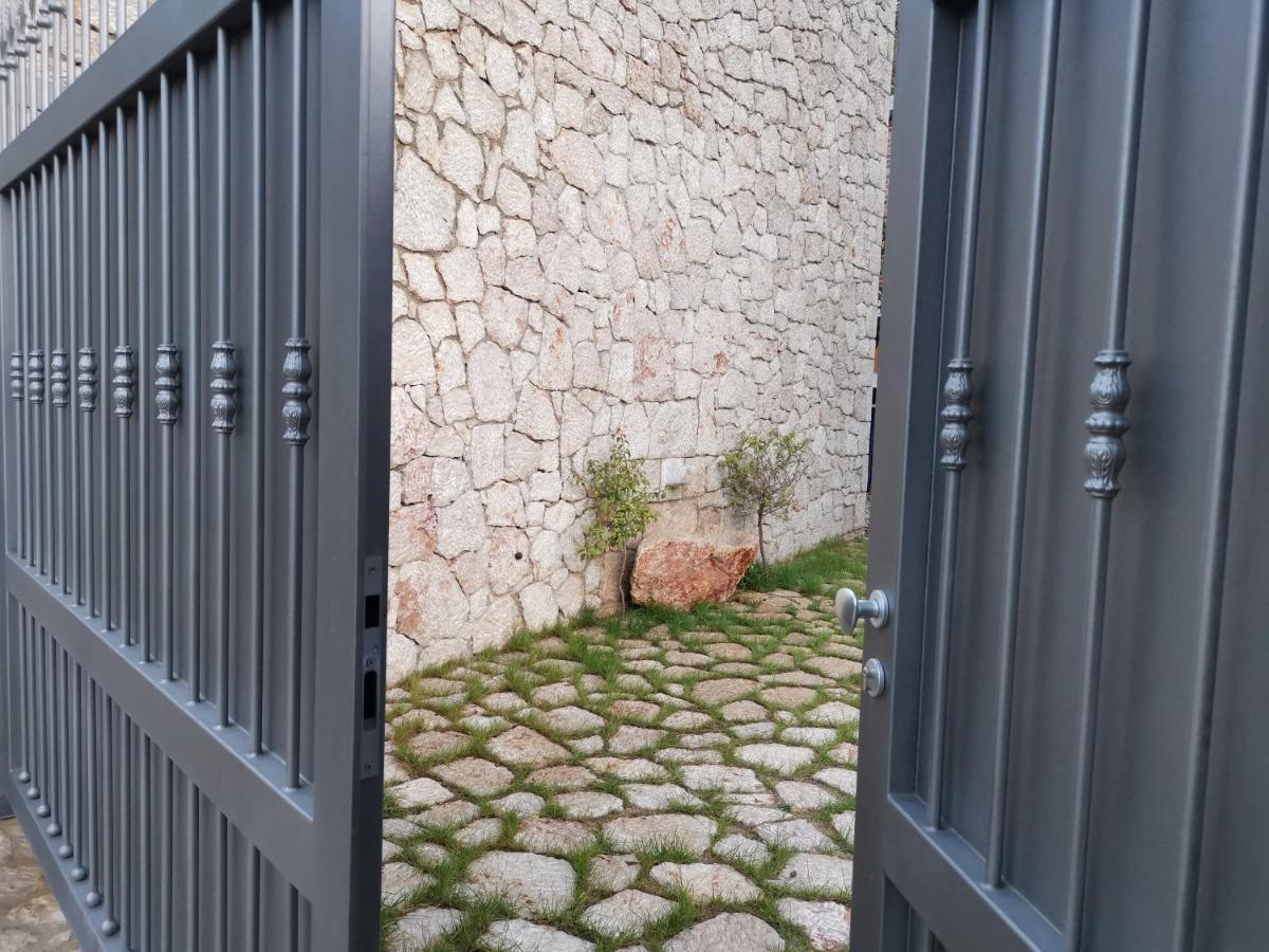 Vila Rira - Rrajce, Shebenik Perrenjas Buitenkant foto